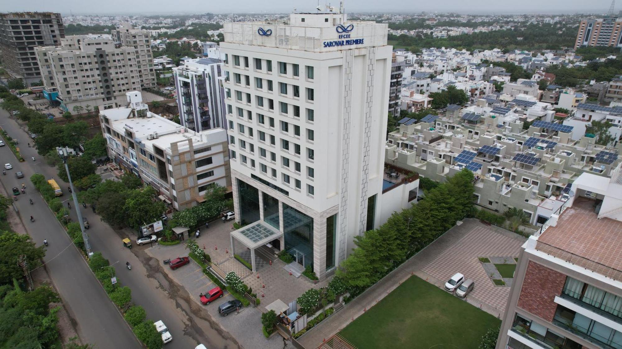 Efcee Sarovar Premiere Bhavnagar Otel Dış mekan fotoğraf