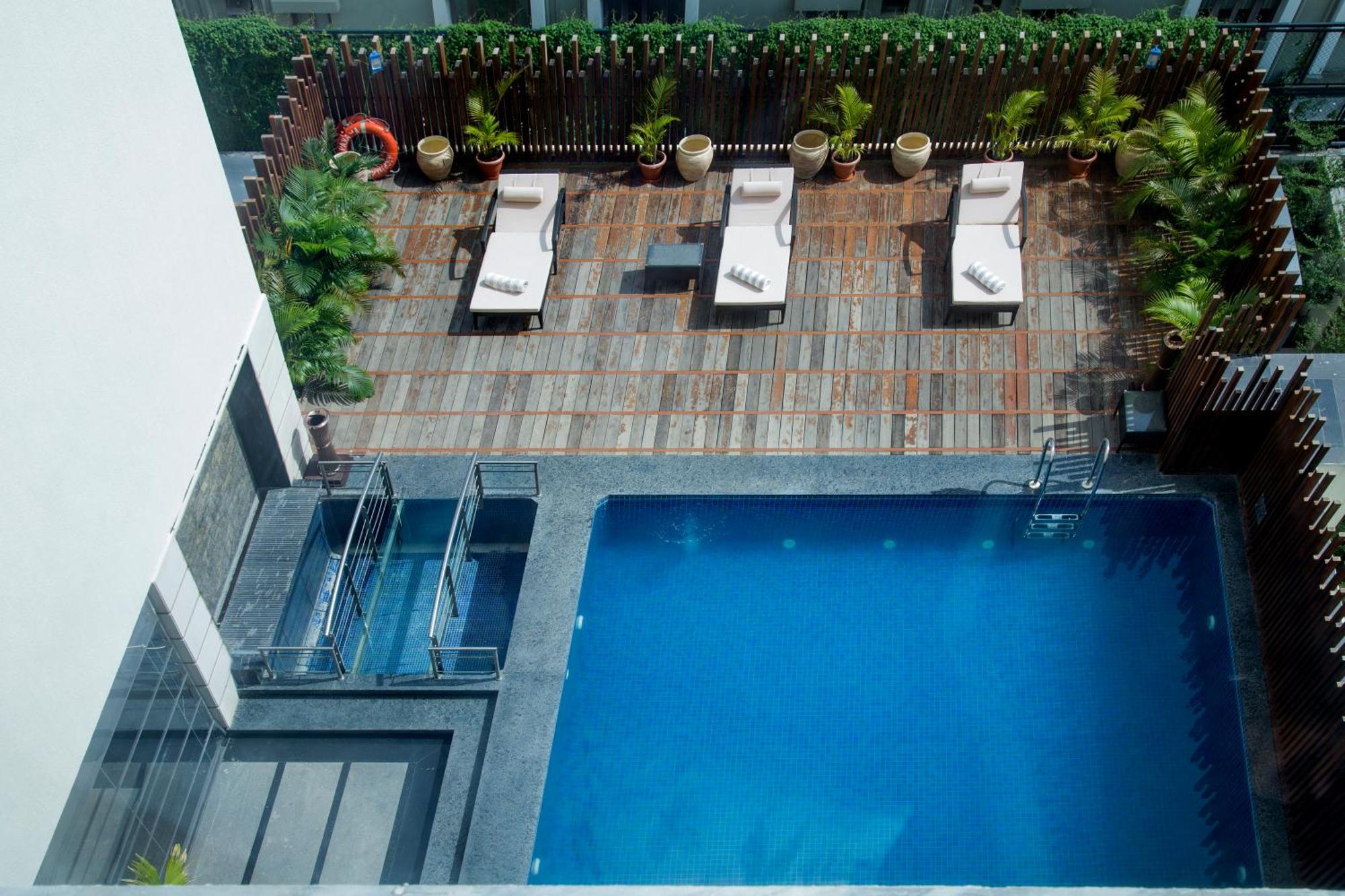 Efcee Sarovar Premiere Bhavnagar Dış mekan fotoğraf